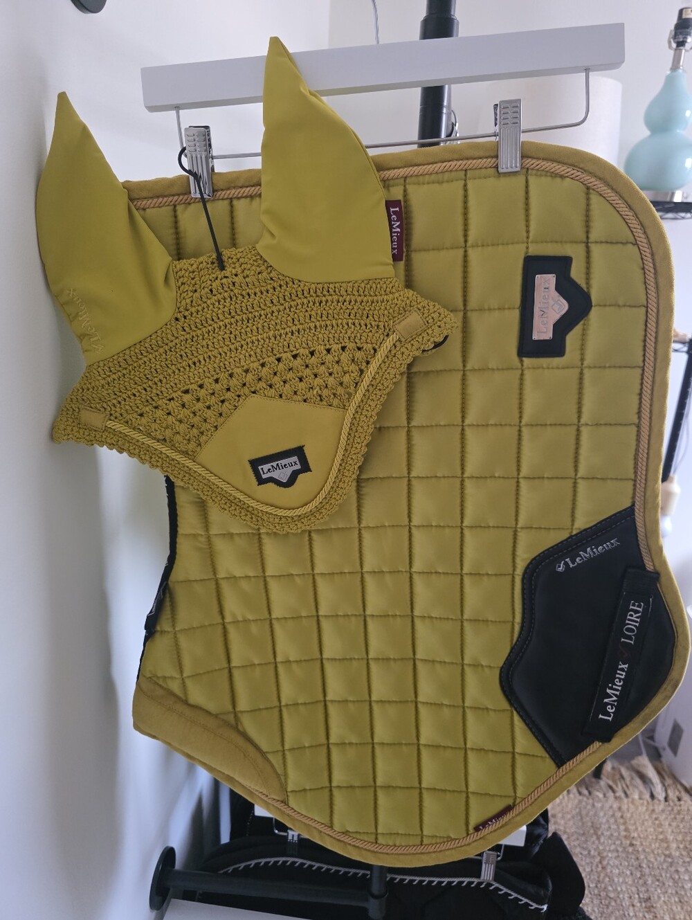 LeMieux Loire Dijon Cc Saddle Pad Large And Large Bonnet EUC